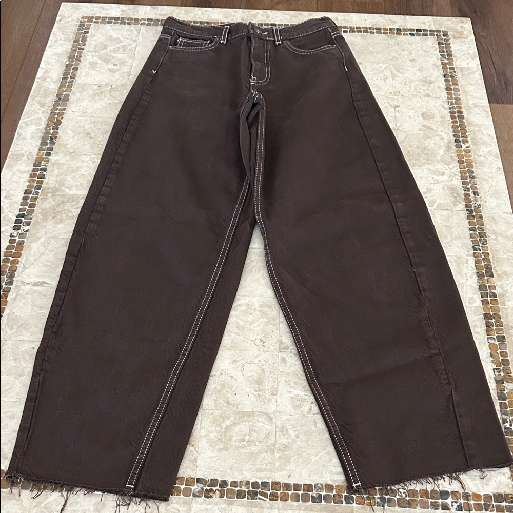 NWOT ‎ Zara Brown Wide-Leg Jeans White Stitching FRAYED Hem Women’s Size 0